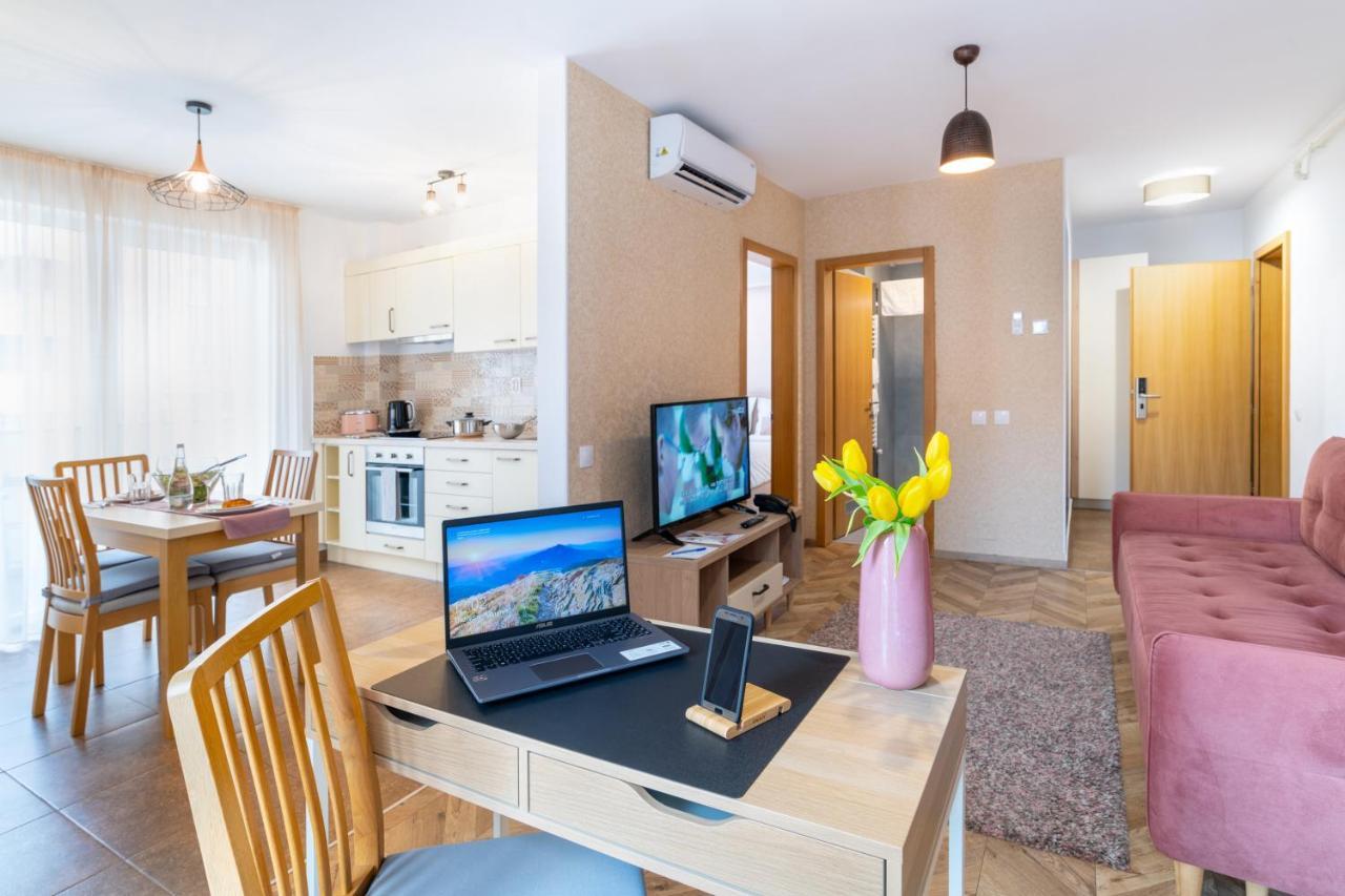 Tci Apartments Cluj-Napoca Exteriör bild